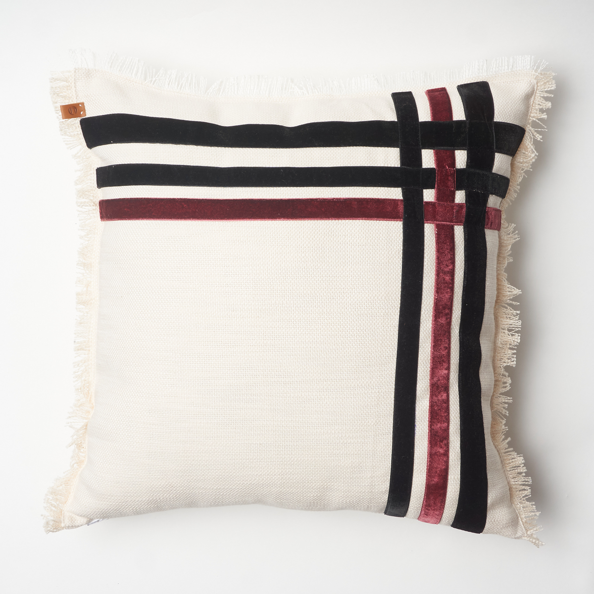 Bordo & Siyah Etnik Desenli Nakışlı Kırlent Kılıfı 35x50 cm