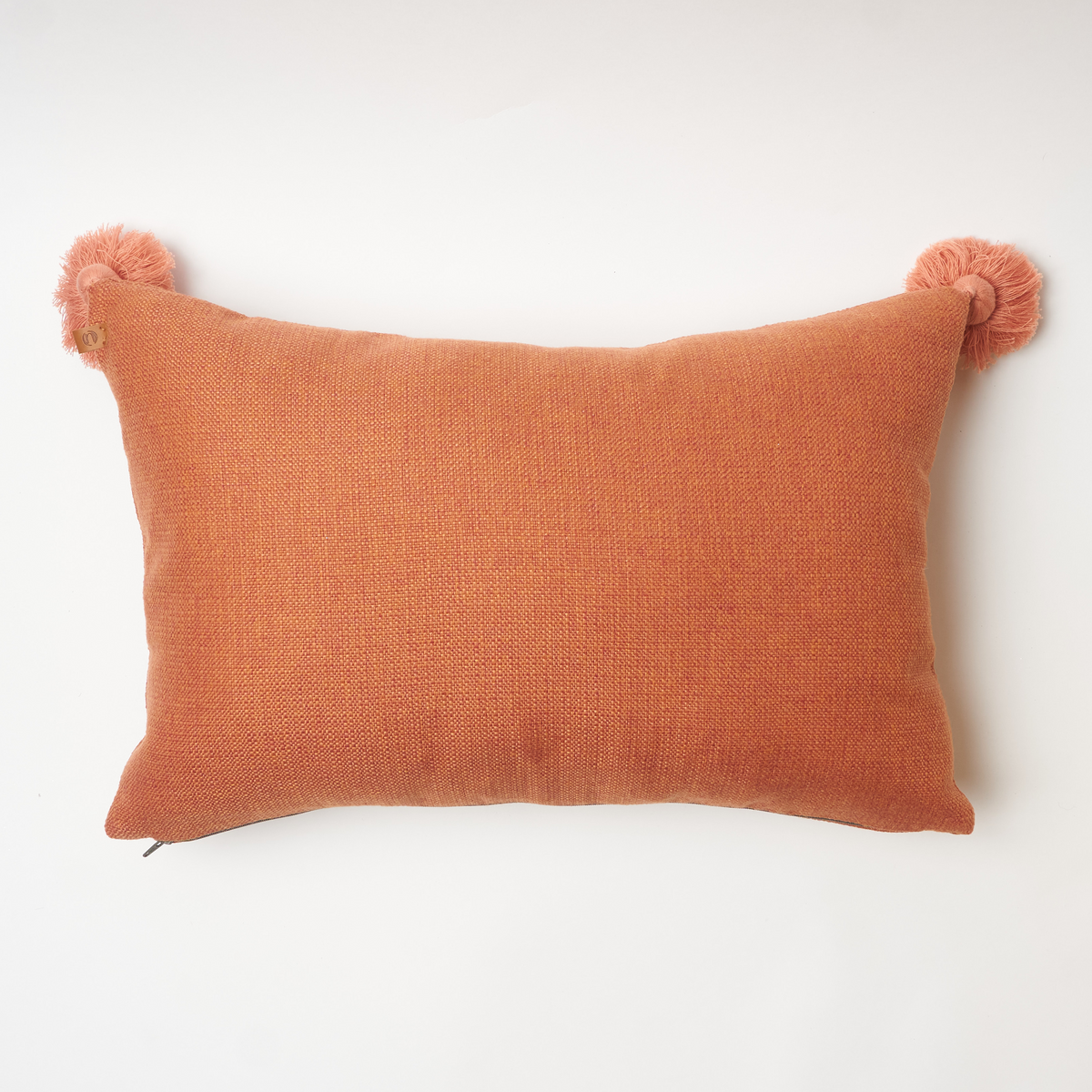 Taba Püskül Detaylı Yün Kırlent Kılıfı 35 x 50 cm
