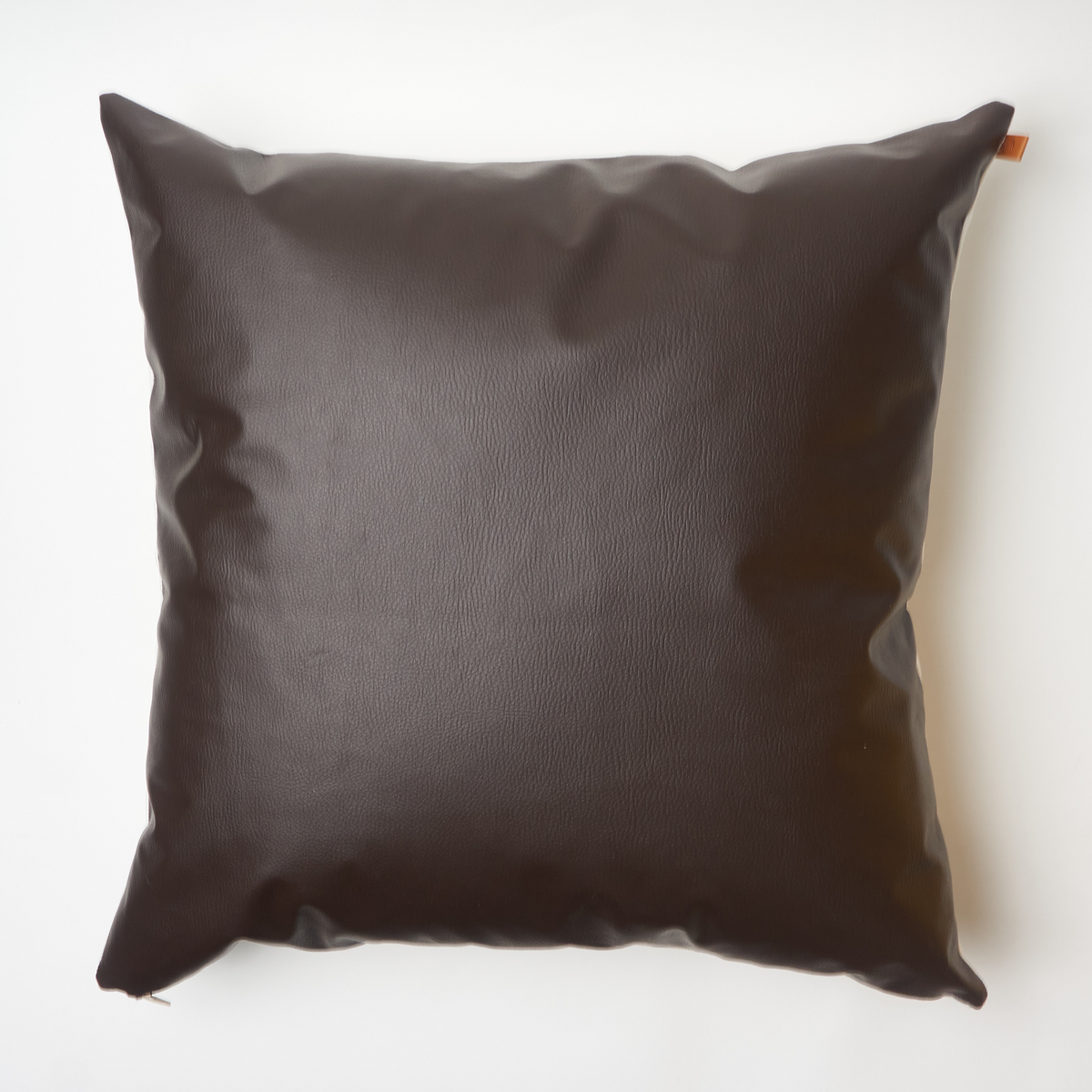 Nakış ve Deri Detaylı Ekru & Kahve Kırlent Kılıfı 50x50 cm